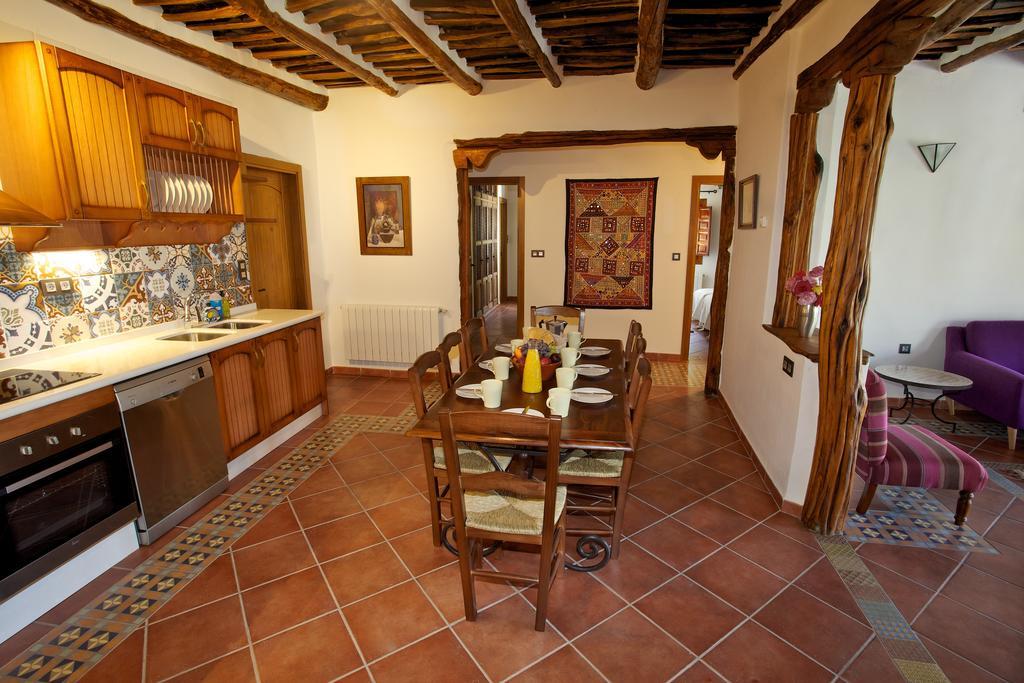 Casa Carole - 3 Bedroom Luxury Apartment Bubión Zimmer foto